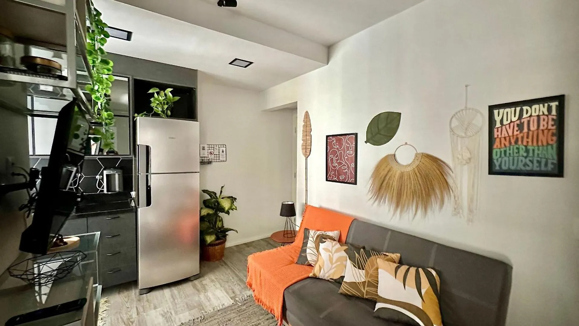 Apartamento próximo a Frei Caneca e principais hospitais de SP São Paulo